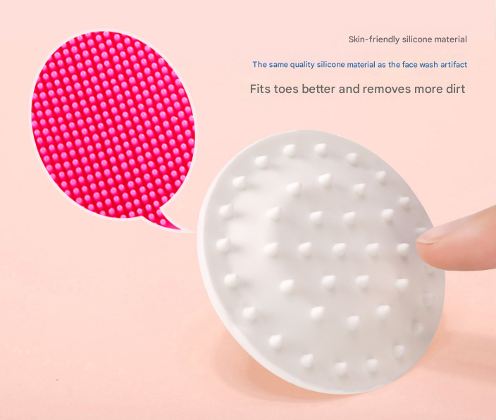 Pink Portable Dog Paw Cleaner Cup - Semi-Automatic 360-degree Rotating Foot Washer with Soft Silicone Bristles